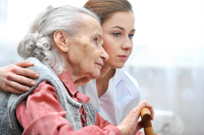 Club de Medellín Mitos comunes sobre los hogares geriatricos